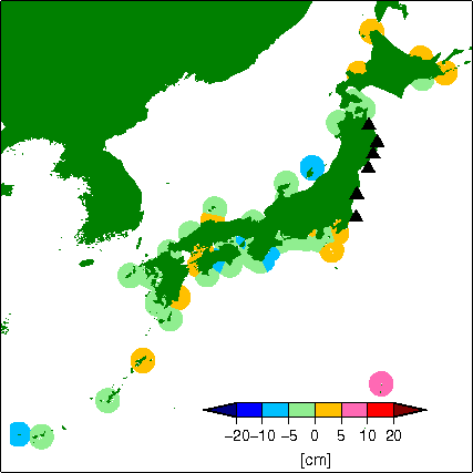 月平均潮位偏差分布