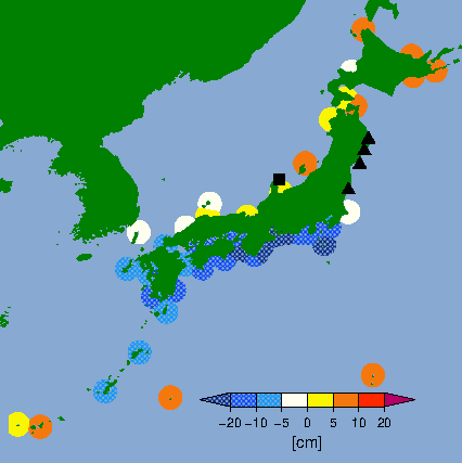 月平均潮位偏差分布